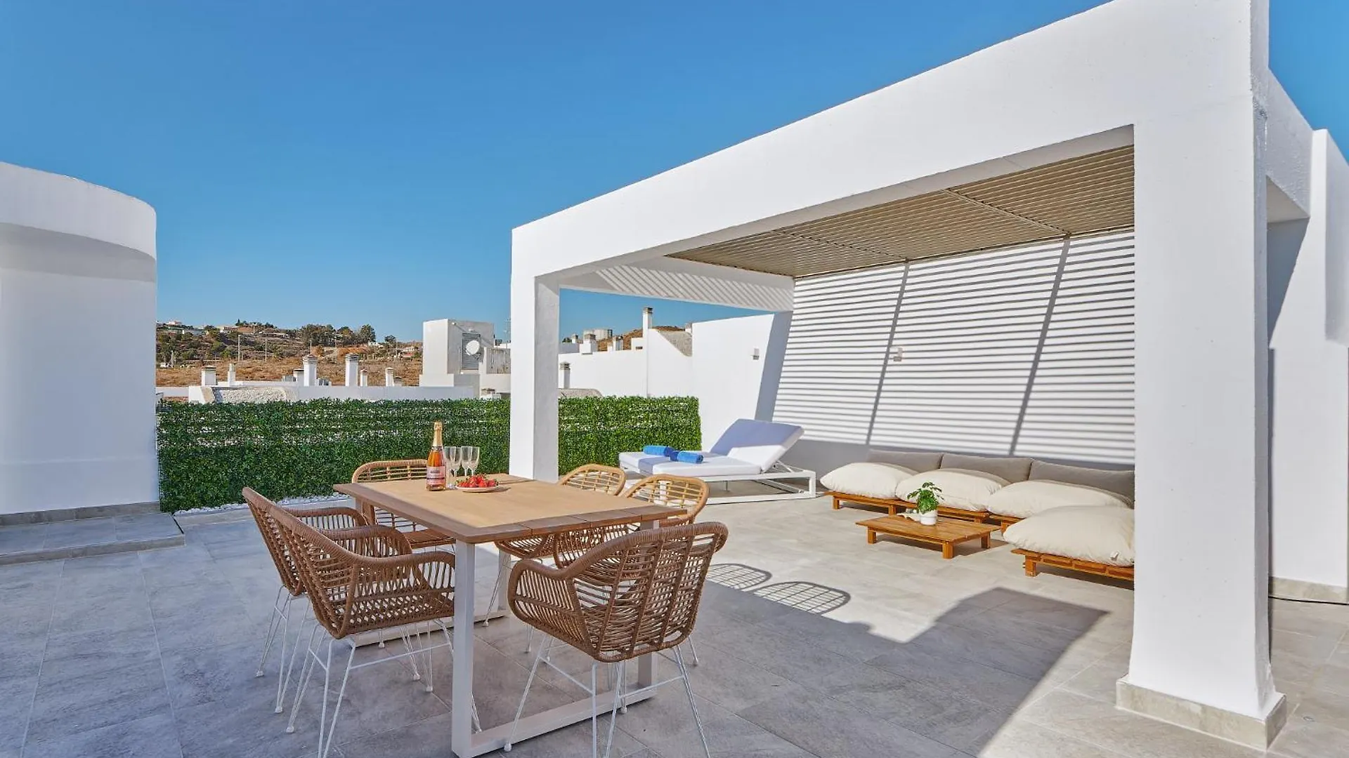 Vitania I Resort Penthouse With Jacuzzi La Cala De Mijas Spain