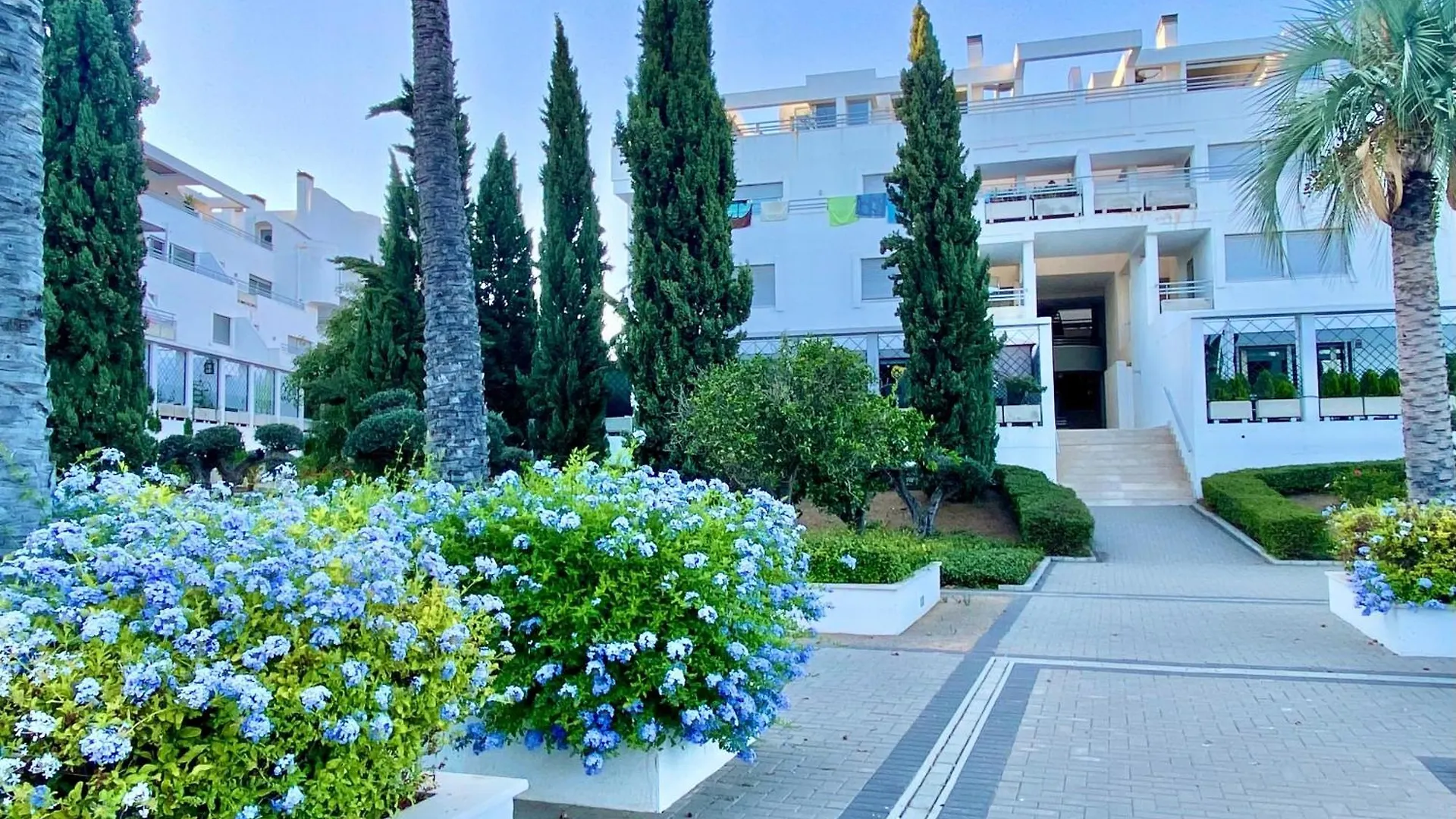 Vitania I Resort Penthouse With Jacuzzi location