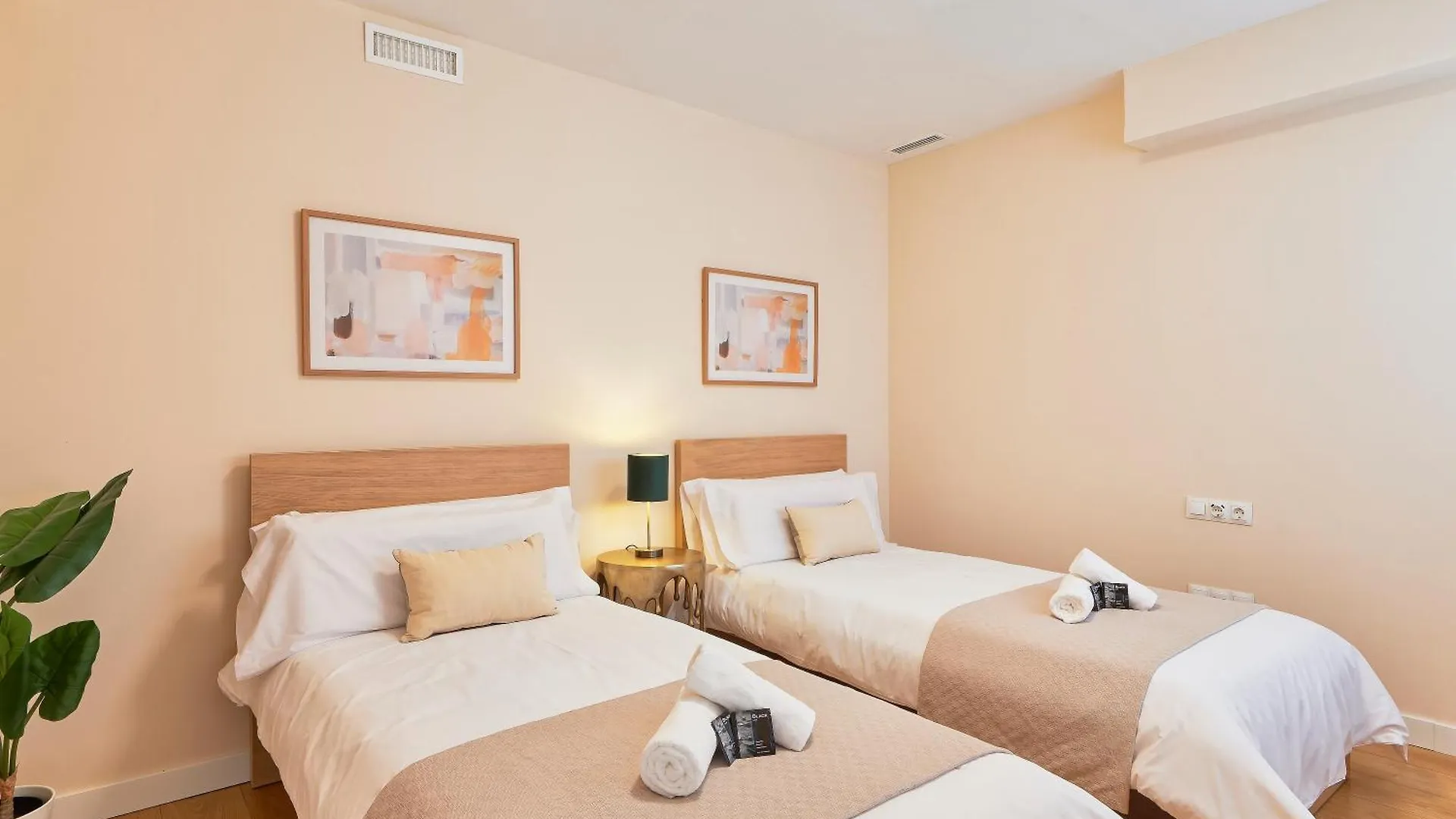 Vitania I Resort Penthouse With Jacuzzi La Cala De Mijas Spain