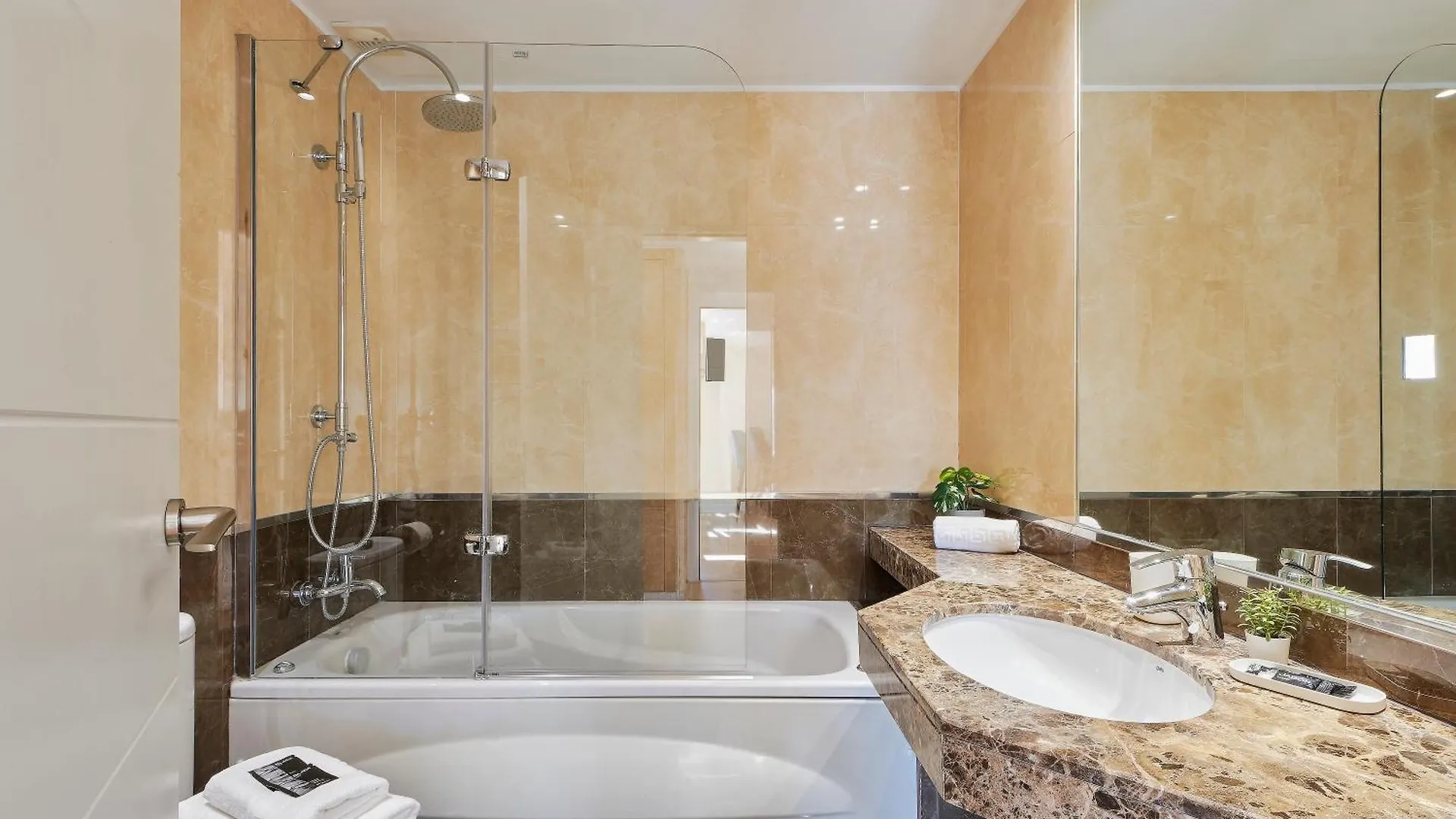 Vitania I Resort Penthouse With Jacuzzi La Cala De Mijas