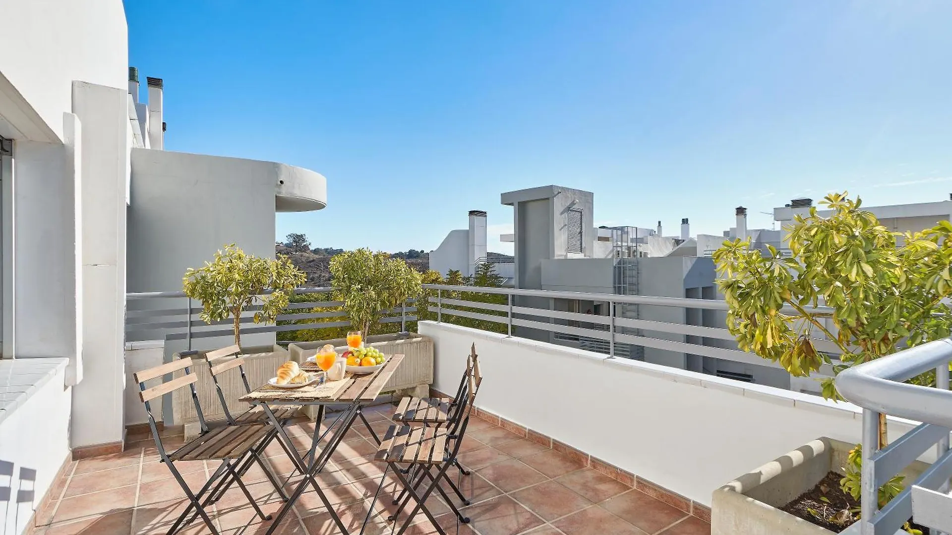 Vitania I Resort Penthouse With Jacuzzi La Cala De Mijas 0*,  Spain