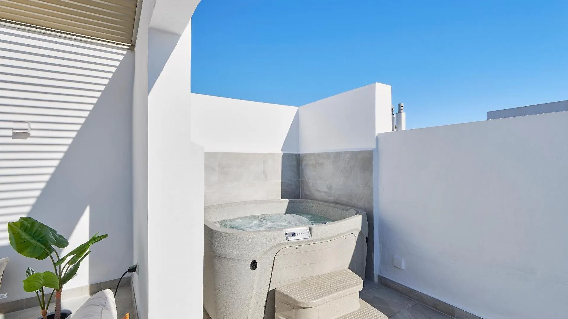 Vitania I Resort Penthouse With Jacuzzi La Cala De Mijas Apartment